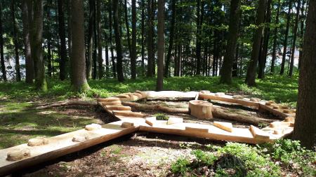 Skrivnost preddvorskih štorkelj