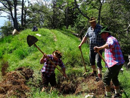 KUD Matije Valjavca Preddvor: Snemanje na Kozjeku in na Zaplati