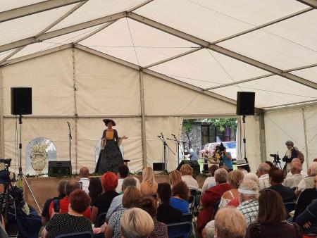 Otvoritev Gradu Dvor