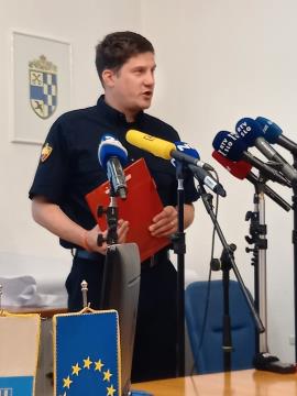 Andraž Šifref, vodja intervencije