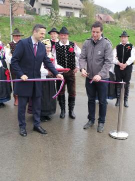 IMG_20220419_172716_resized_20220420_083834058