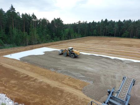 IMG-e70c40fed54a6734f2790438cbf1c48a-V