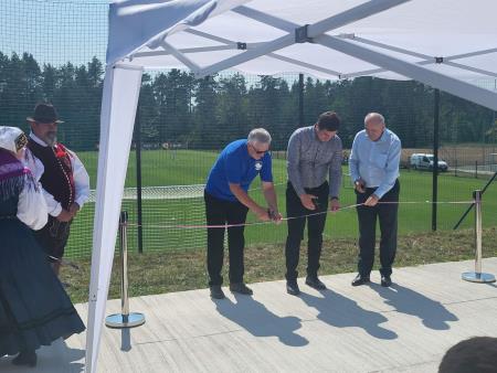 IMG-29c35486117e7a664fc3af4b0a21fe53-V